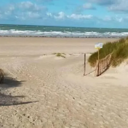 בית נופש Maison Entre Campagne Et 10 Personnes *