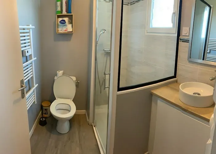 Maison Entre Campagne Et 10 Personnes * Surville (Manche)